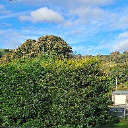 Daron Large Country Cottage Llansannan Exteriör bild